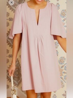 Pomander Place by Tuckernuck Finley Flutter Sleeve Dress V-Neck Medium